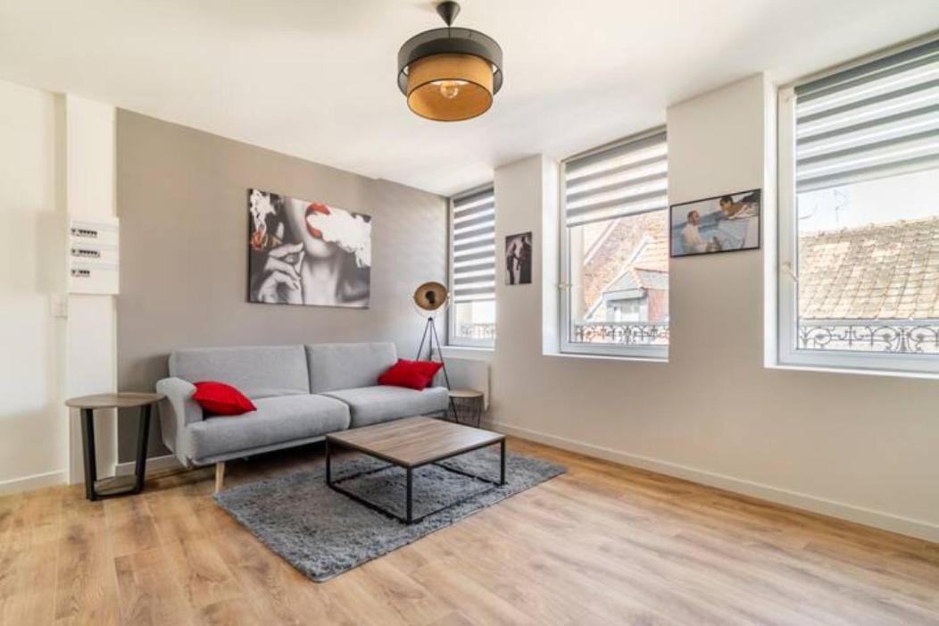 Voyage En Duplex En Hyper Centre Apartment Valenciennes Exterior photo